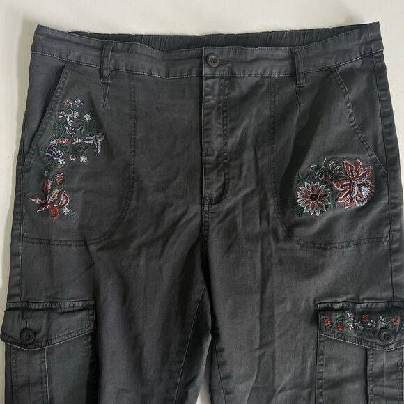 Sundance Catalog Embroidered Cargo Pants Carbon Gray Womens Size 16 - Picture 3 of 6